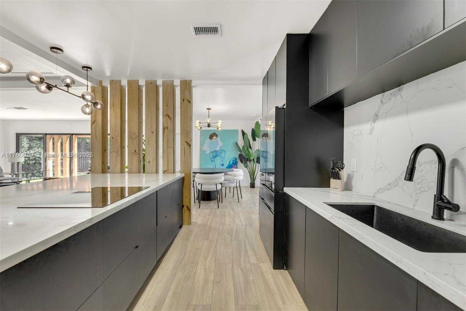 Small Image of 1370 71ST ST, Miami Beach Number 6