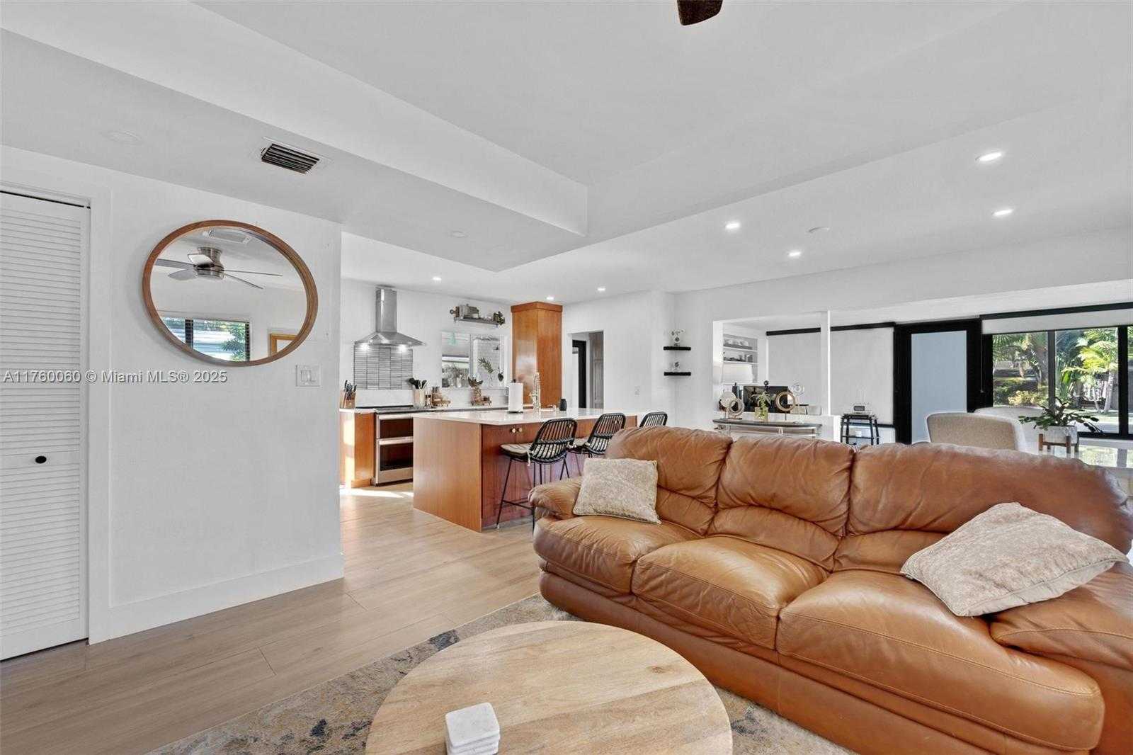 Small Image of 1114 SOUTH WEST 19TH ST, Fort Lauderdale Number 12