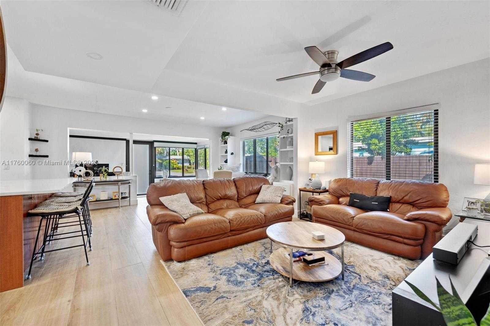 Small Image of 1114 SOUTH WEST 19TH ST, Fort Lauderdale Number 3