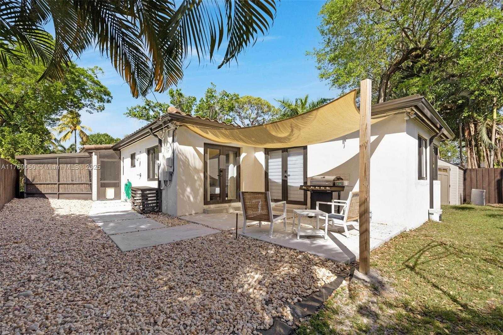 Small Image of 1114 SOUTH WEST 19TH ST, Fort Lauderdale Number 37