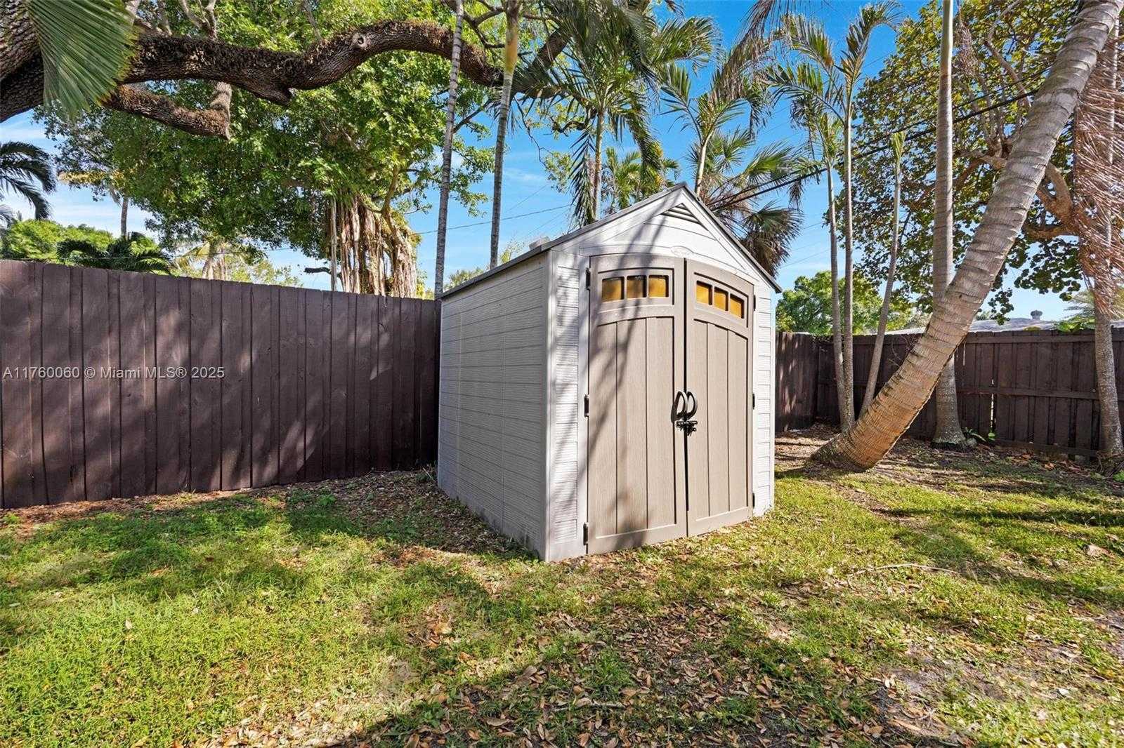 Small Image of 1114 SOUTH WEST 19TH ST, Fort Lauderdale Number 41