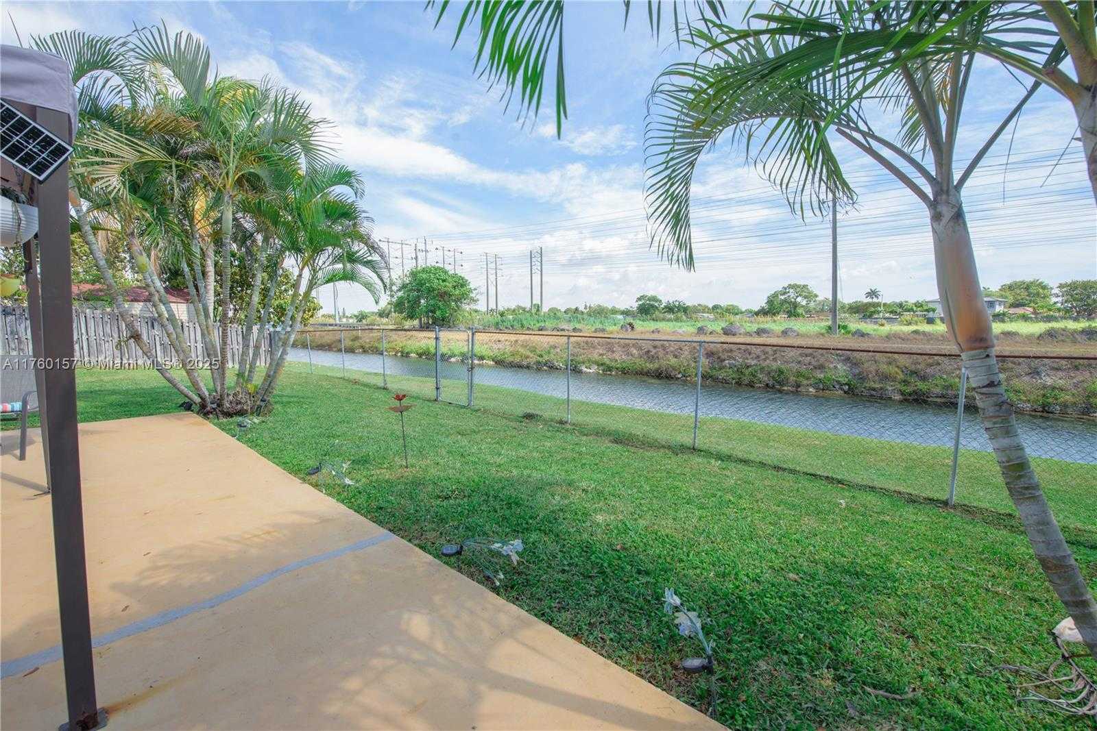 Small Image of 25631 SOUTH WEST 130TH AVE, Homestead Number 18