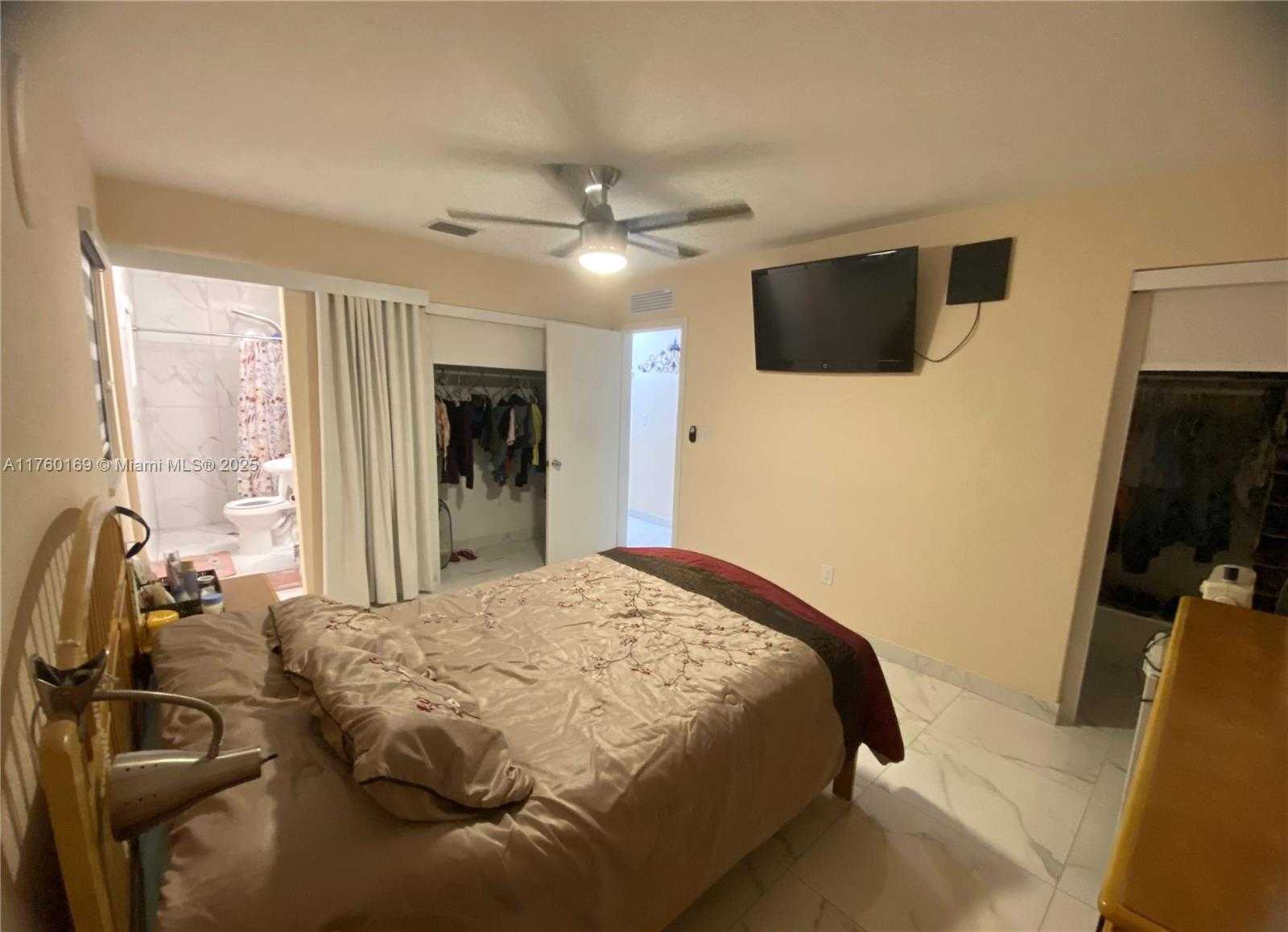 Small Image of 4410 NORTH WEST 174TH DR, Miami Gardens Number 11