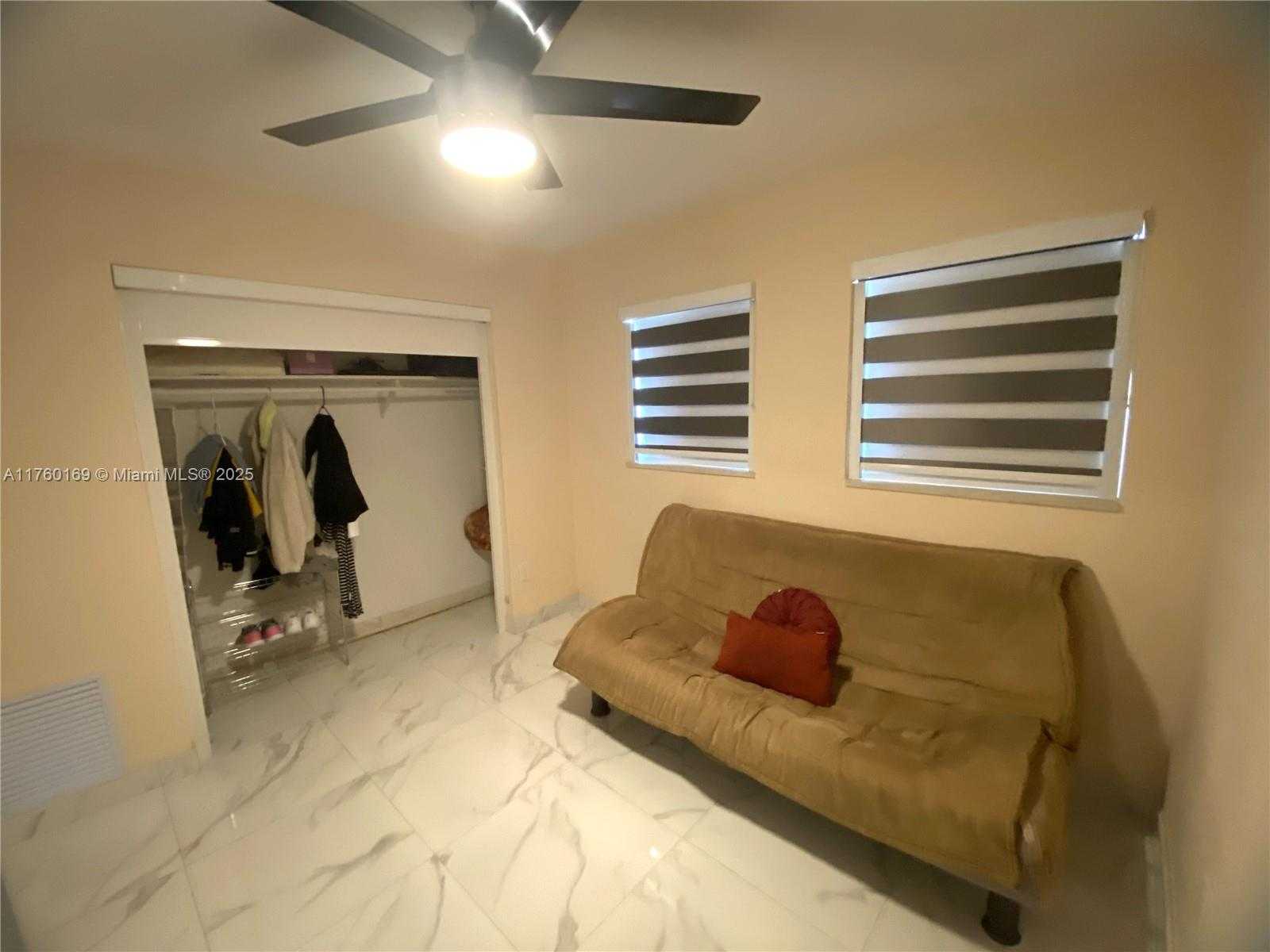 Small Image of 4410 NORTH WEST 174TH DR, Miami Gardens Number 14