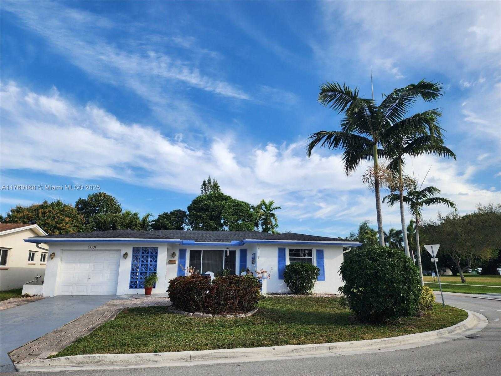 Small Image of 5001 NORTH WEST 50TH ST, Tamarac Number 2