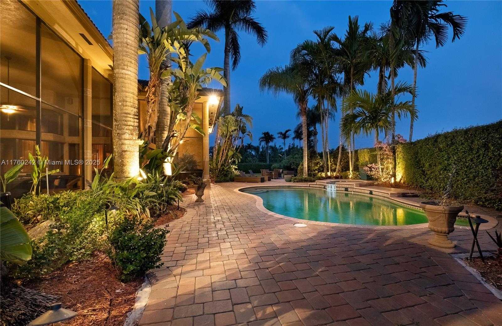 Small Image of 29482 SOUTH WEST 193RD CT, Homestead Number 25