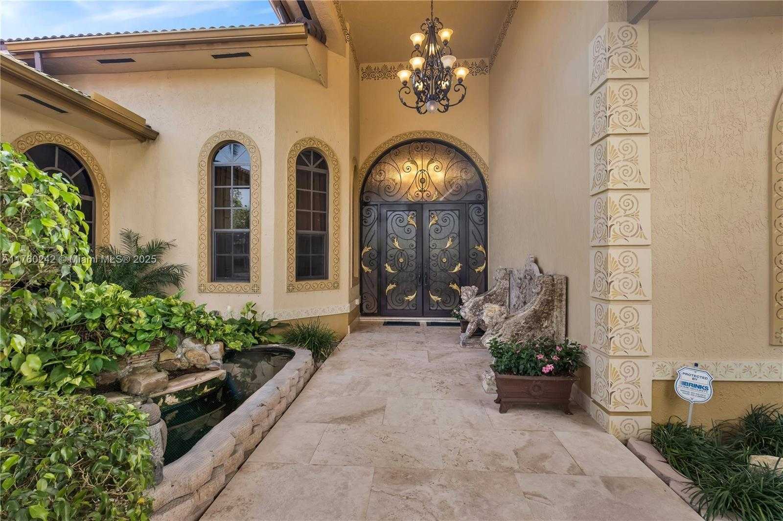 Small Image of 29482 SOUTH WEST 193RD CT, Homestead Number 30