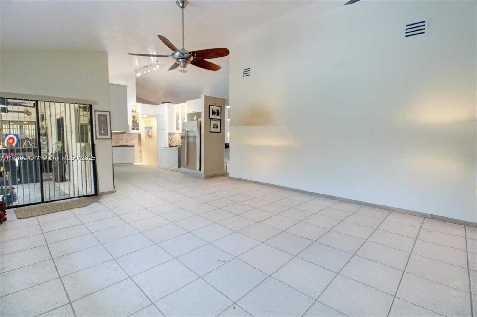 Small Image of 28601 SOUTH WEST 164TH AVE, Homestead Number 15