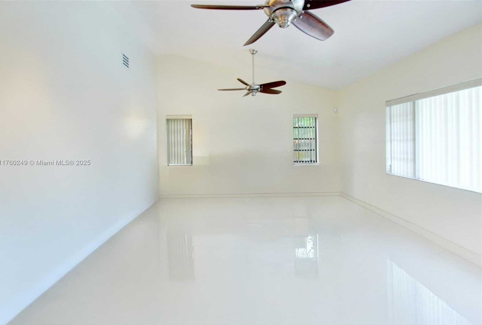 Small Image of 28601 SOUTH WEST 164TH AVE, Homestead Number 18