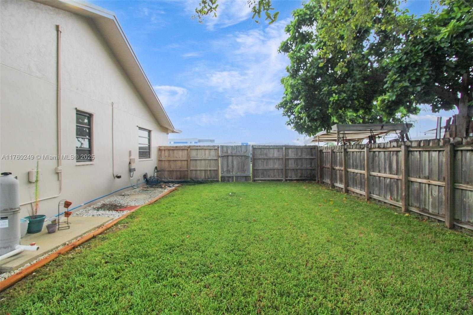 Small Image of 28601 SOUTH WEST 164TH AVE, Homestead Number 36