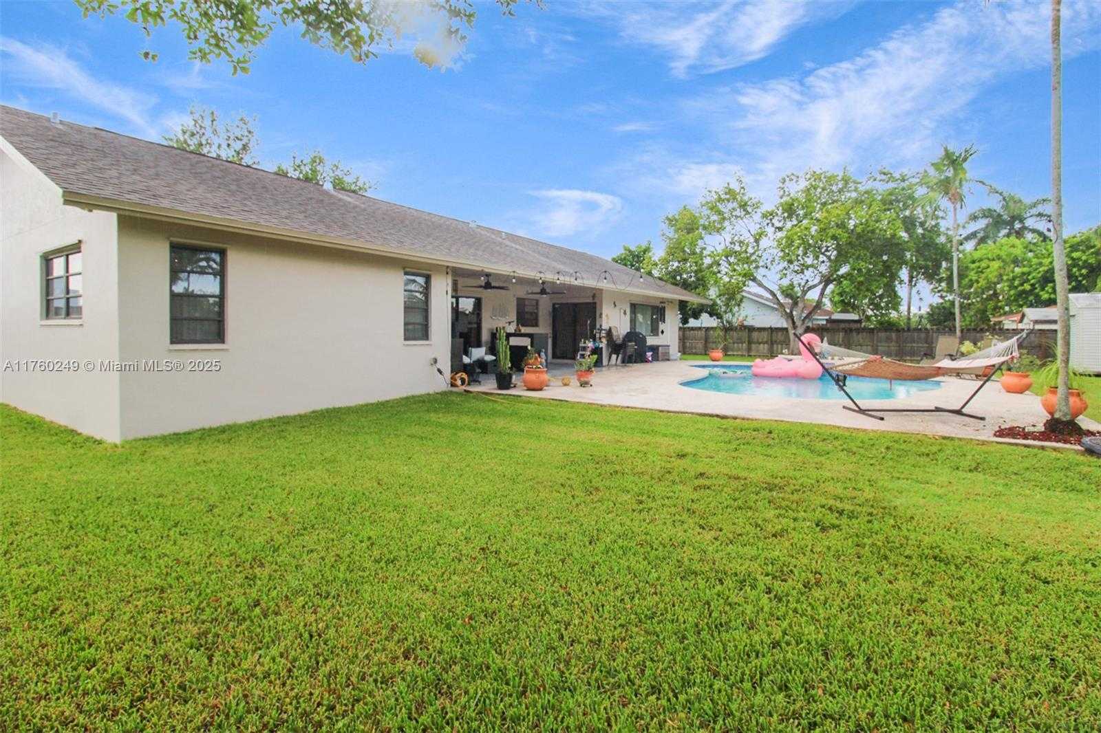 Small Image of 28601 SOUTH WEST 164TH AVE, Homestead Number 40