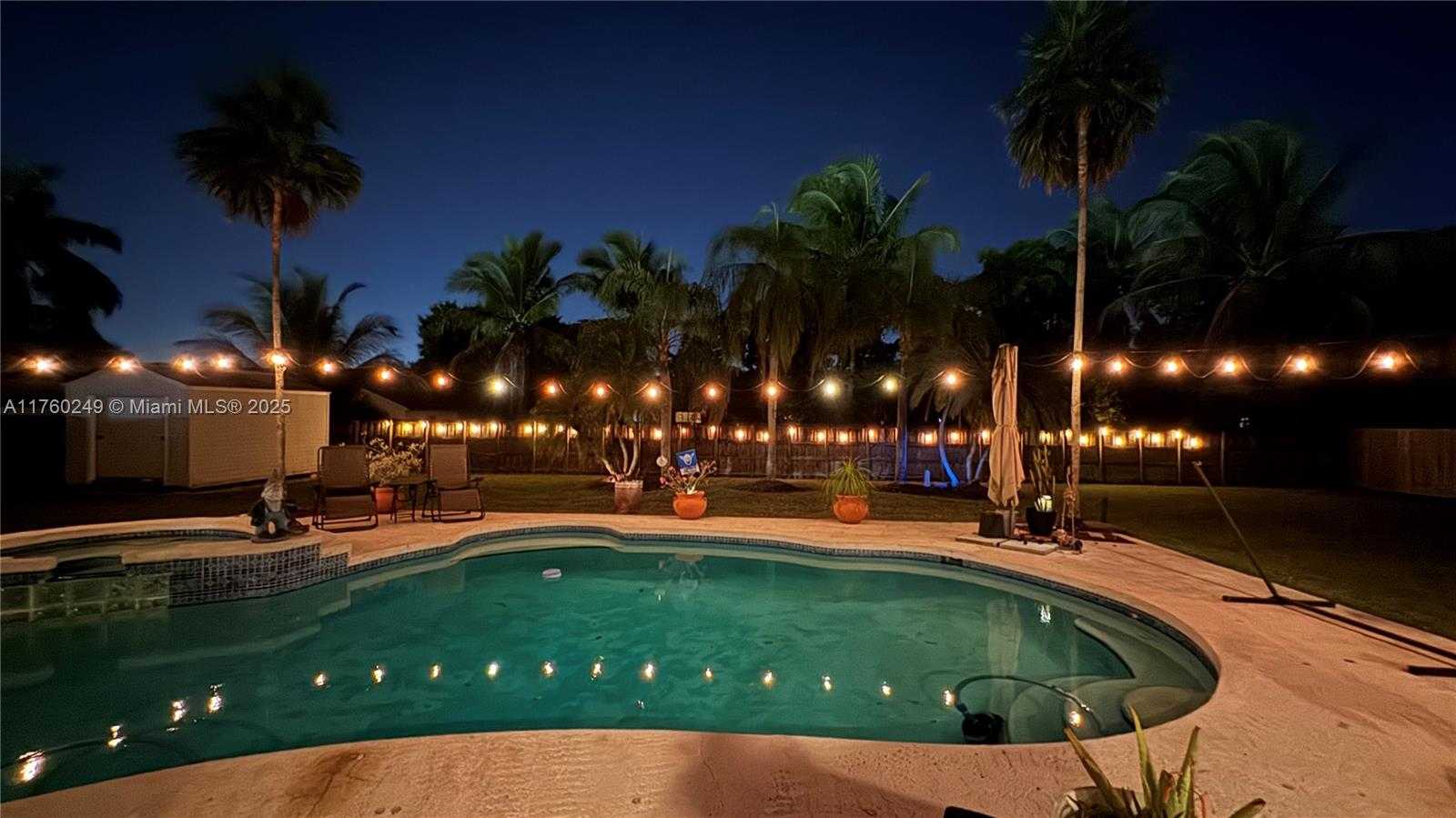 Small Image of 28601 SOUTH WEST 164TH AVE, Homestead Number 43