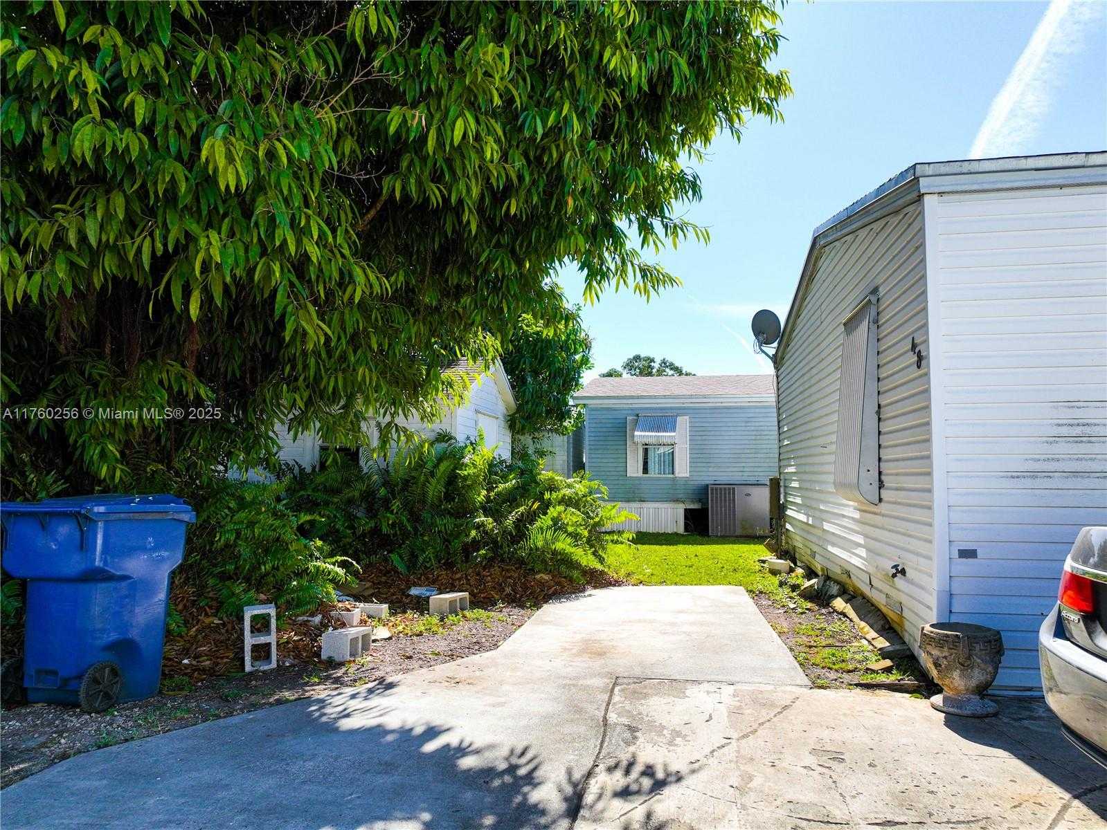 Small Image of 35250 SOUTH WEST 177TH CT LOT 48, Homestead Number 11