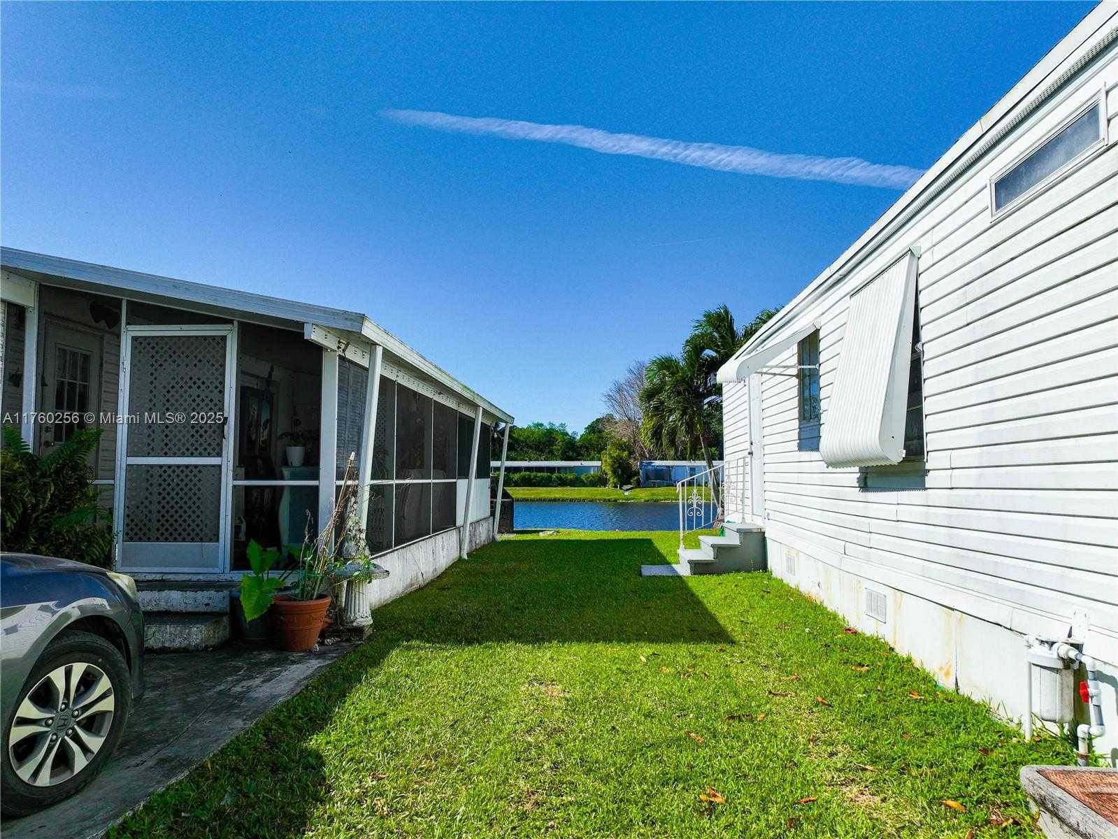 Small Image of 35250 SOUTH WEST 177TH CT LOT 48, Homestead Number 12