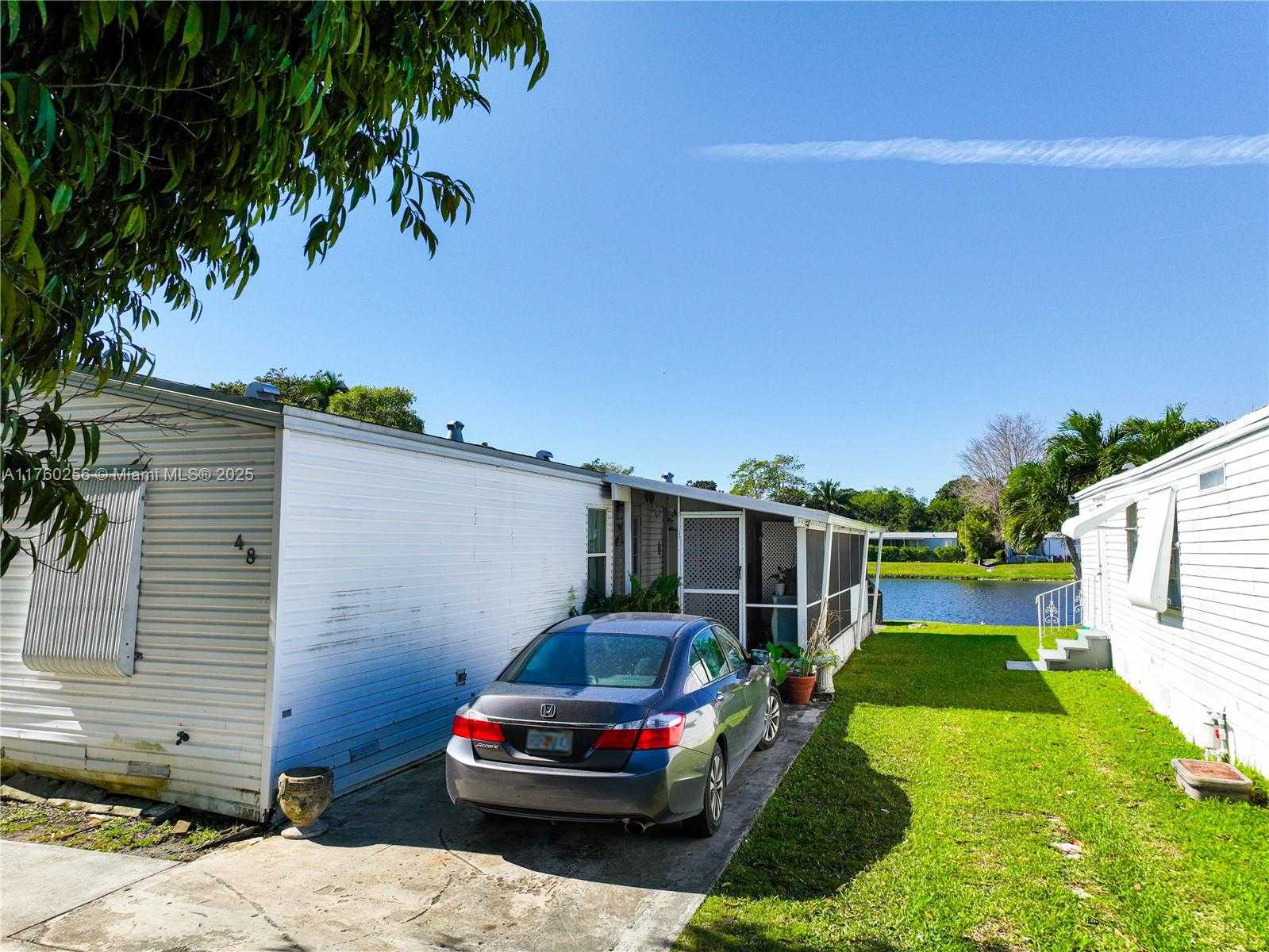 Small Image of 35250 SOUTH WEST 177TH CT LOT 48, Homestead Number 13
