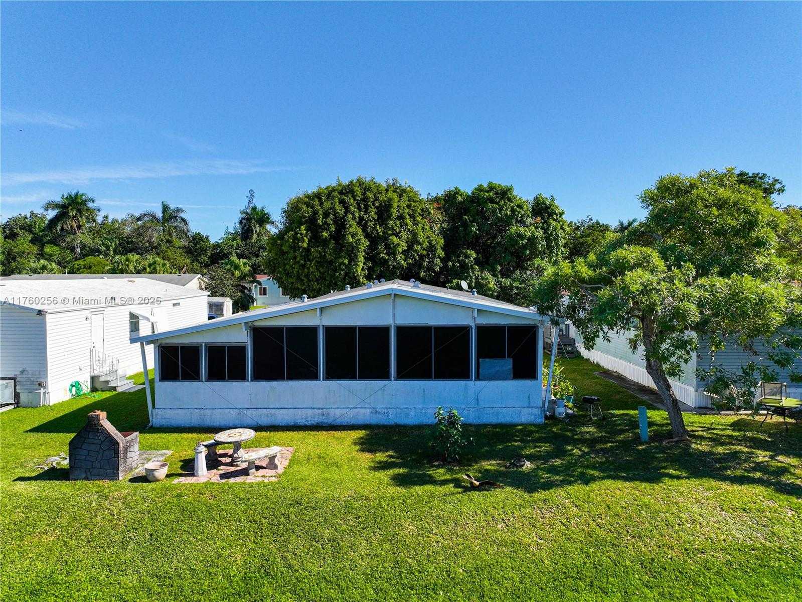 Small Image of 35250 SOUTH WEST 177TH CT LOT 48, Homestead Number 14