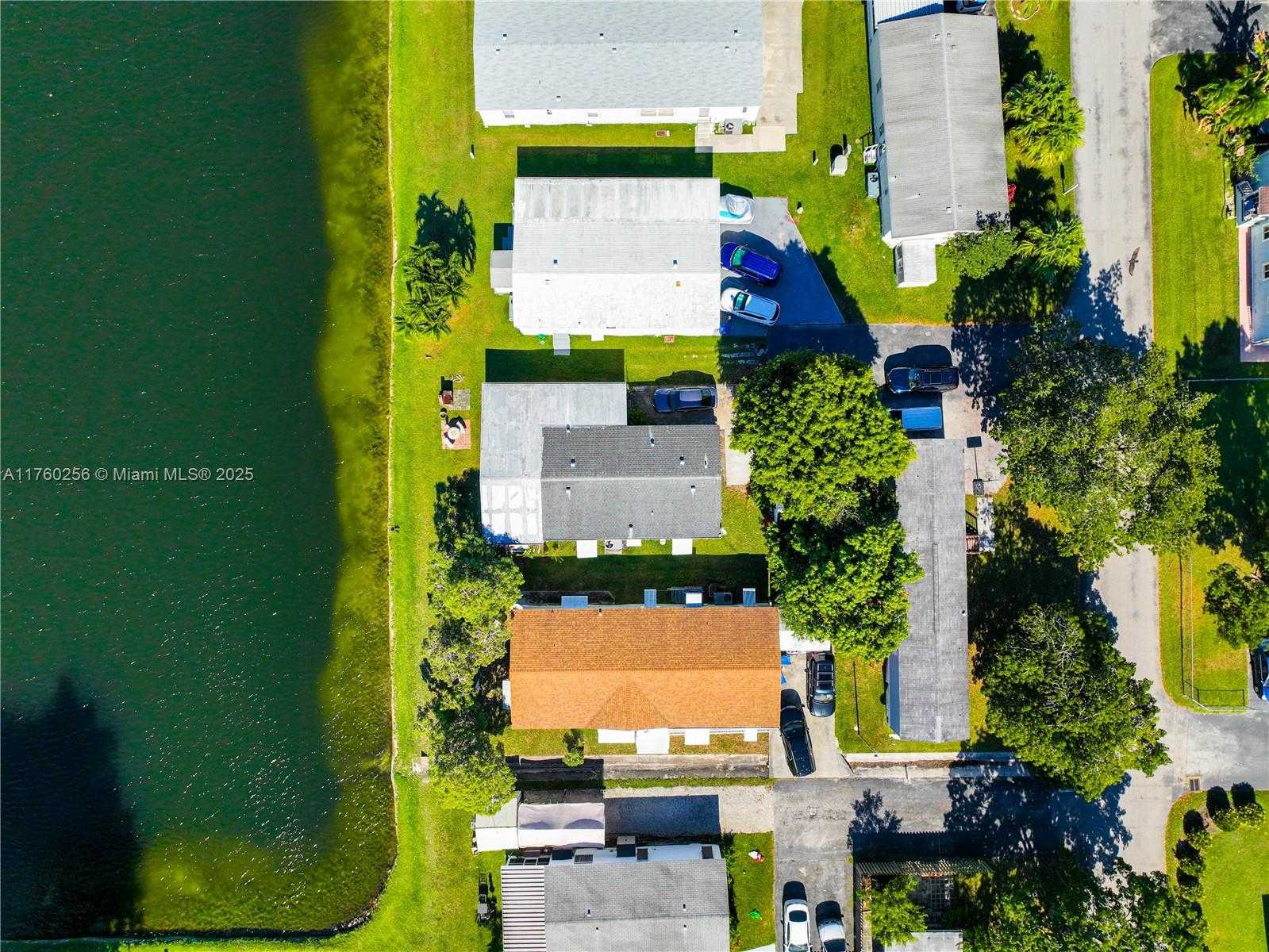 Small Image of 35250 SOUTH WEST 177TH CT LOT 48, Homestead Number 23