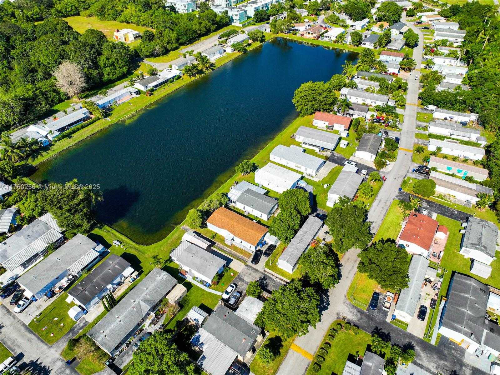 Small Image of 35250 SOUTH WEST 177TH CT LOT 48, Homestead Number 27