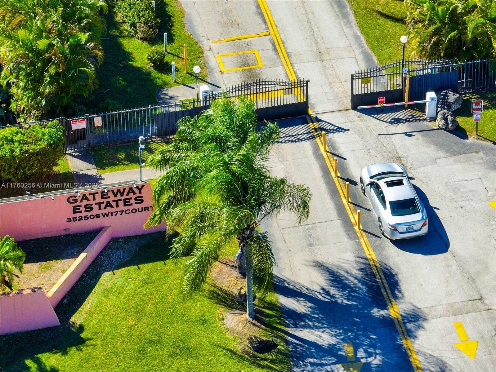 Small Image of 35250 SOUTH WEST 177TH CT LOT 48, Homestead Number 33