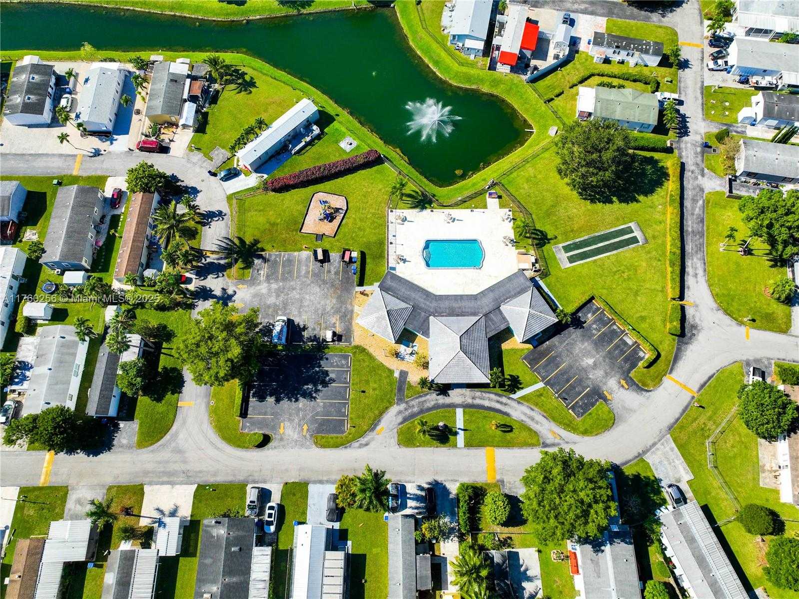Small Image of 35250 SOUTH WEST 177TH CT LOT 48, Homestead Number 43