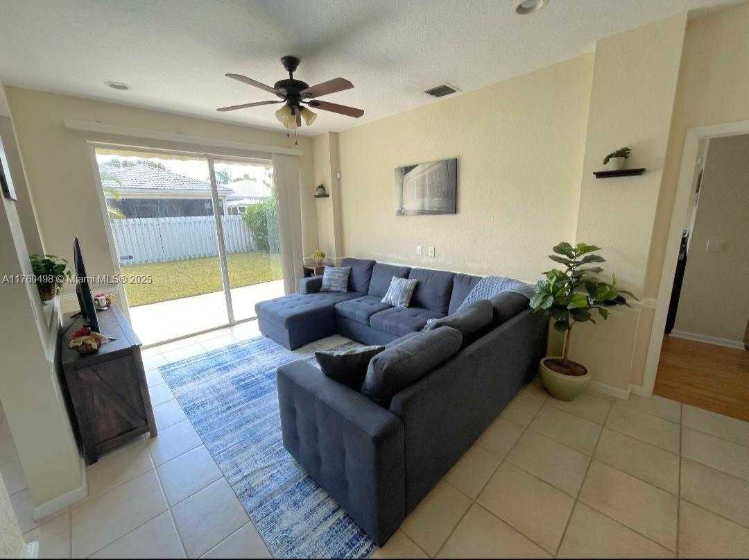 Small Image of 6938 NORTH WEST 33RD ST, Margate Number 20