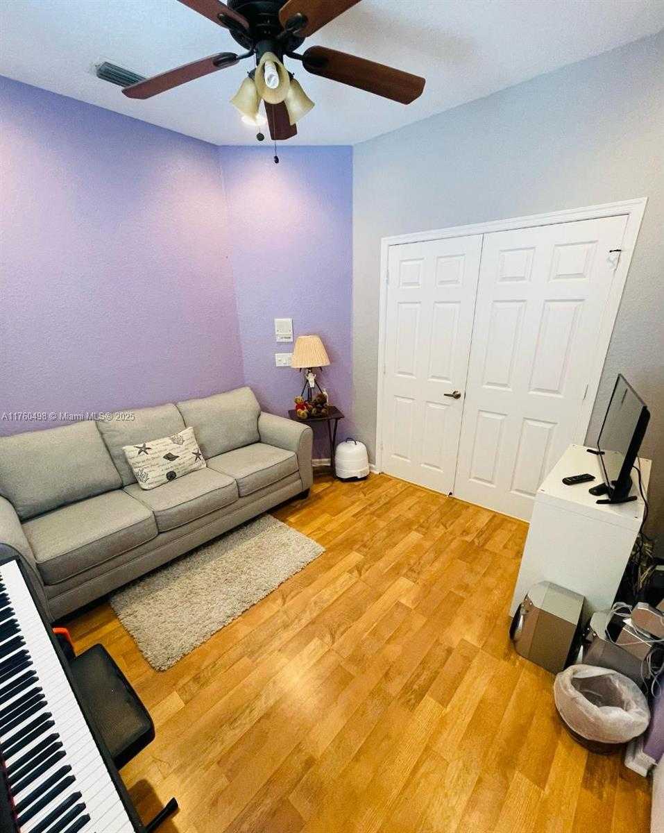 Small Image of 6938 NORTH WEST 33RD ST, Margate Number 33