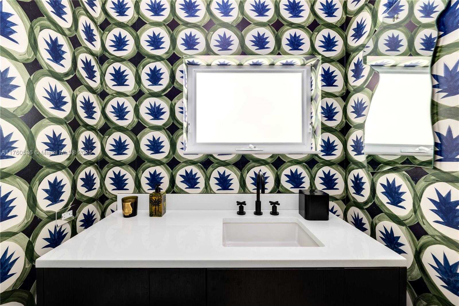 Small Image of 6380 NORTH BAY RD, Miami Beach Number 21