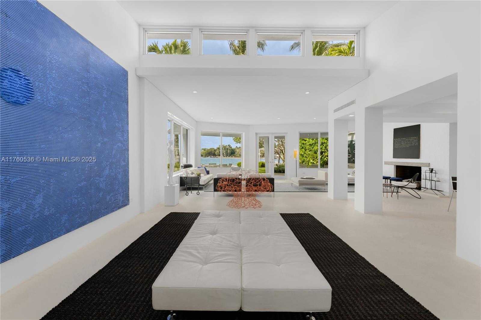 Small Image of 6380 NORTH BAY RD, Miami Beach Number 4