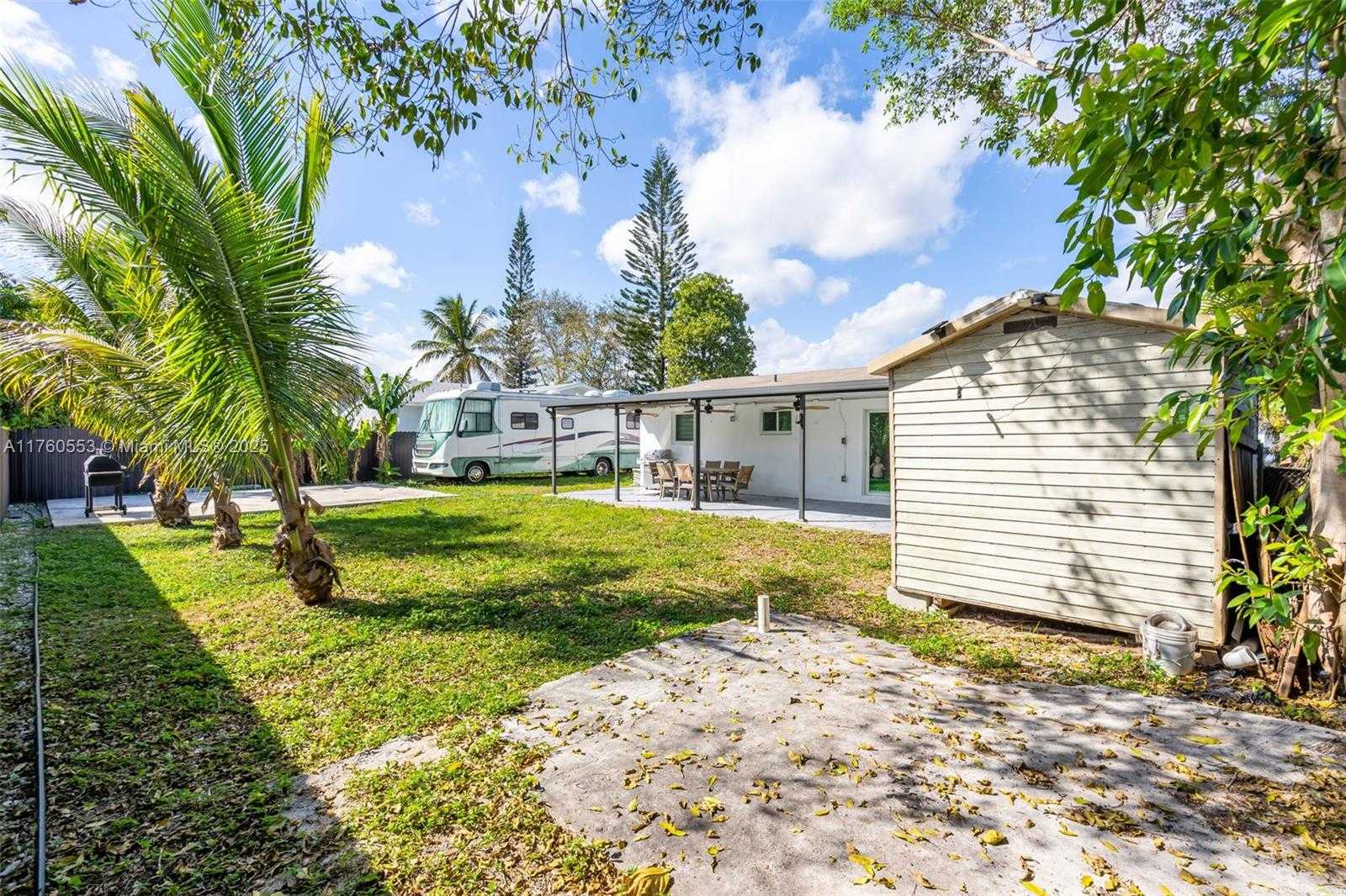 Small Image of 14870 SOUTH WEST 297TH ST, Homestead Number 19