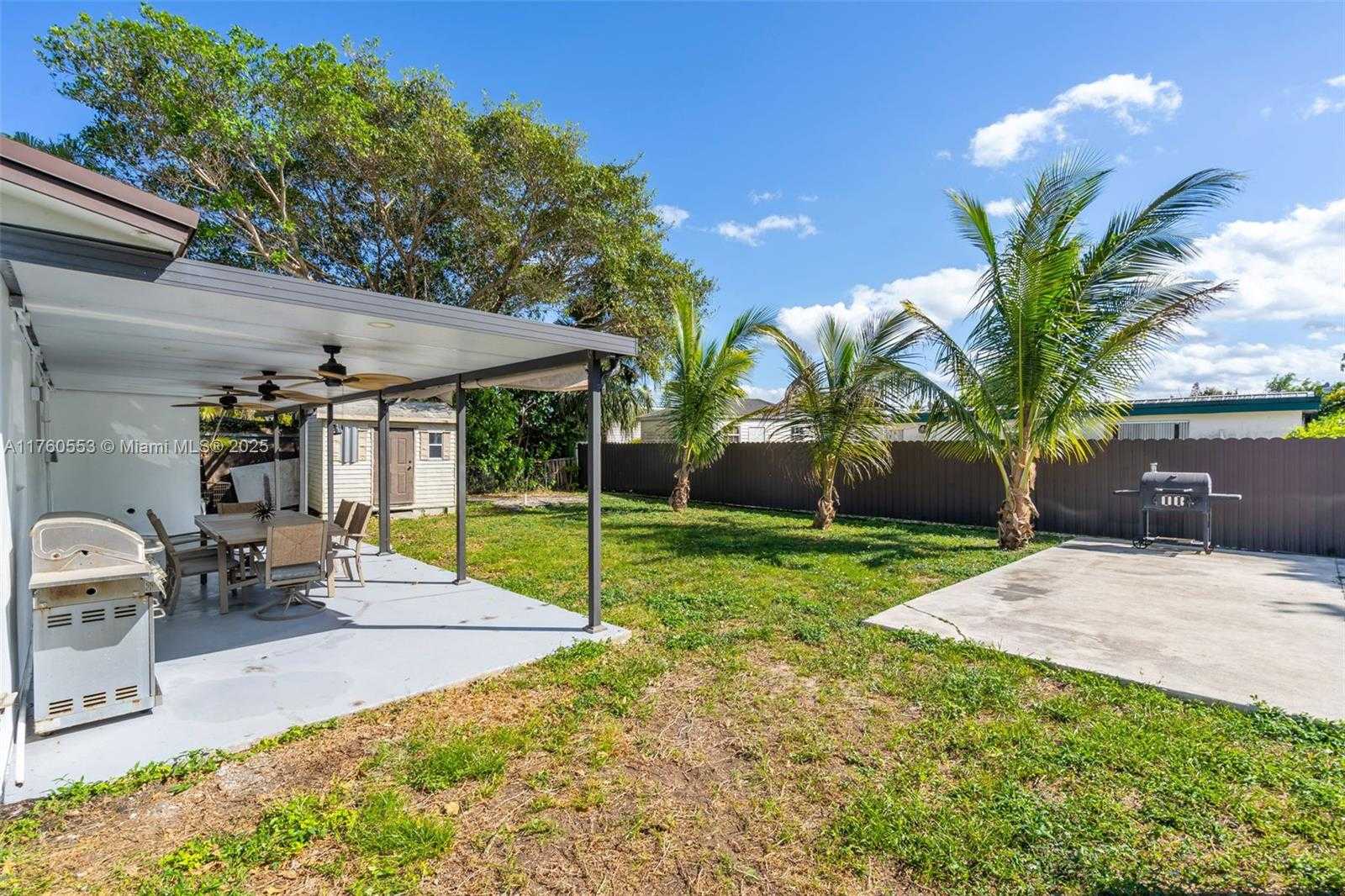 Small Image of 14870 SOUTH WEST 297TH ST, Homestead Number 21