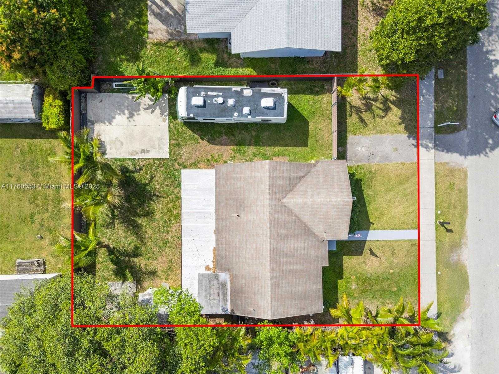 Small Image of 14870 SOUTH WEST 297TH ST, Homestead Number 25