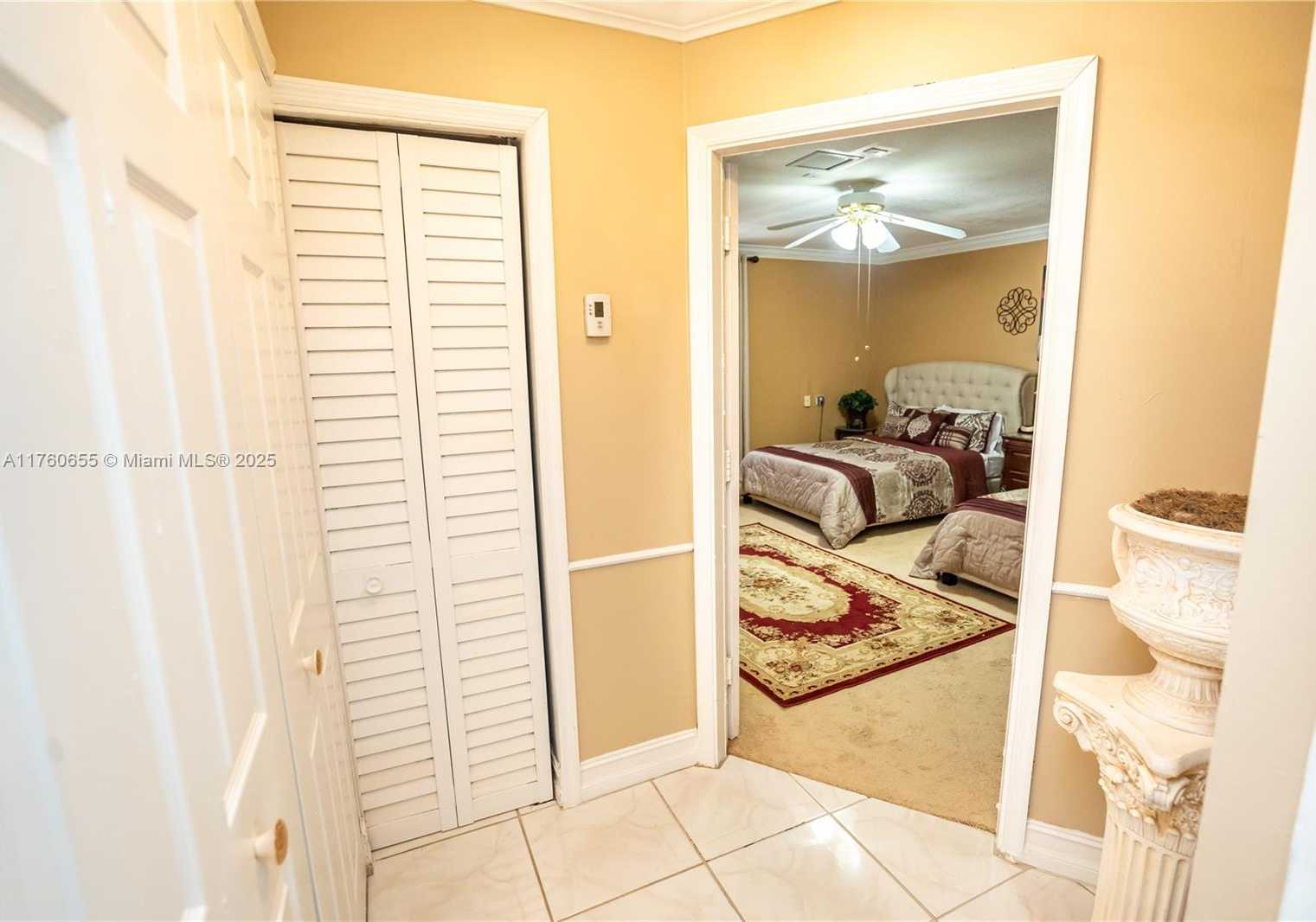 Small Image of 13089 SOUTH WEST 49TH CT, Miramar Number 14