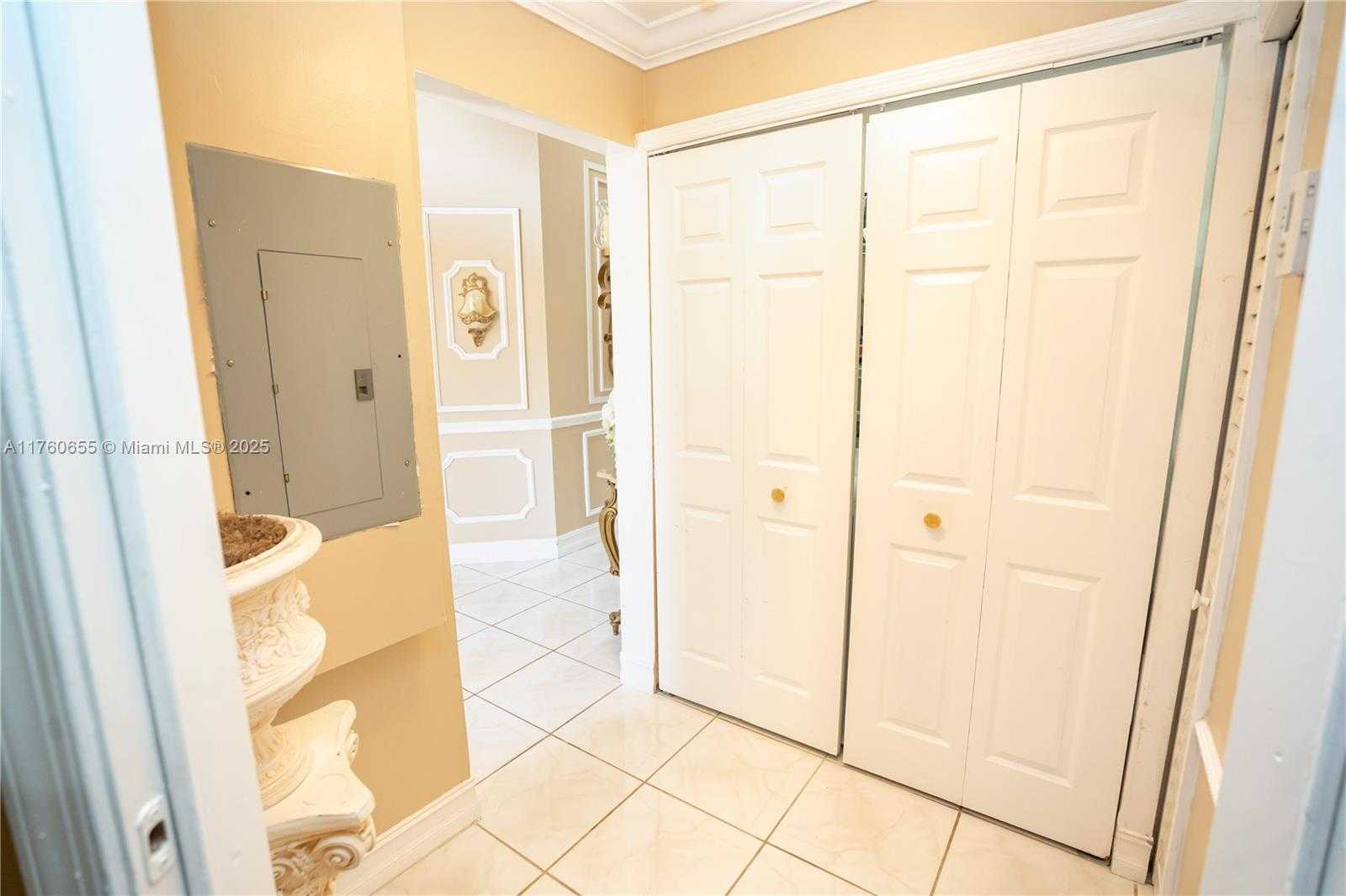 Small Image of 13089 SOUTH WEST 49TH CT, Miramar Number 18
