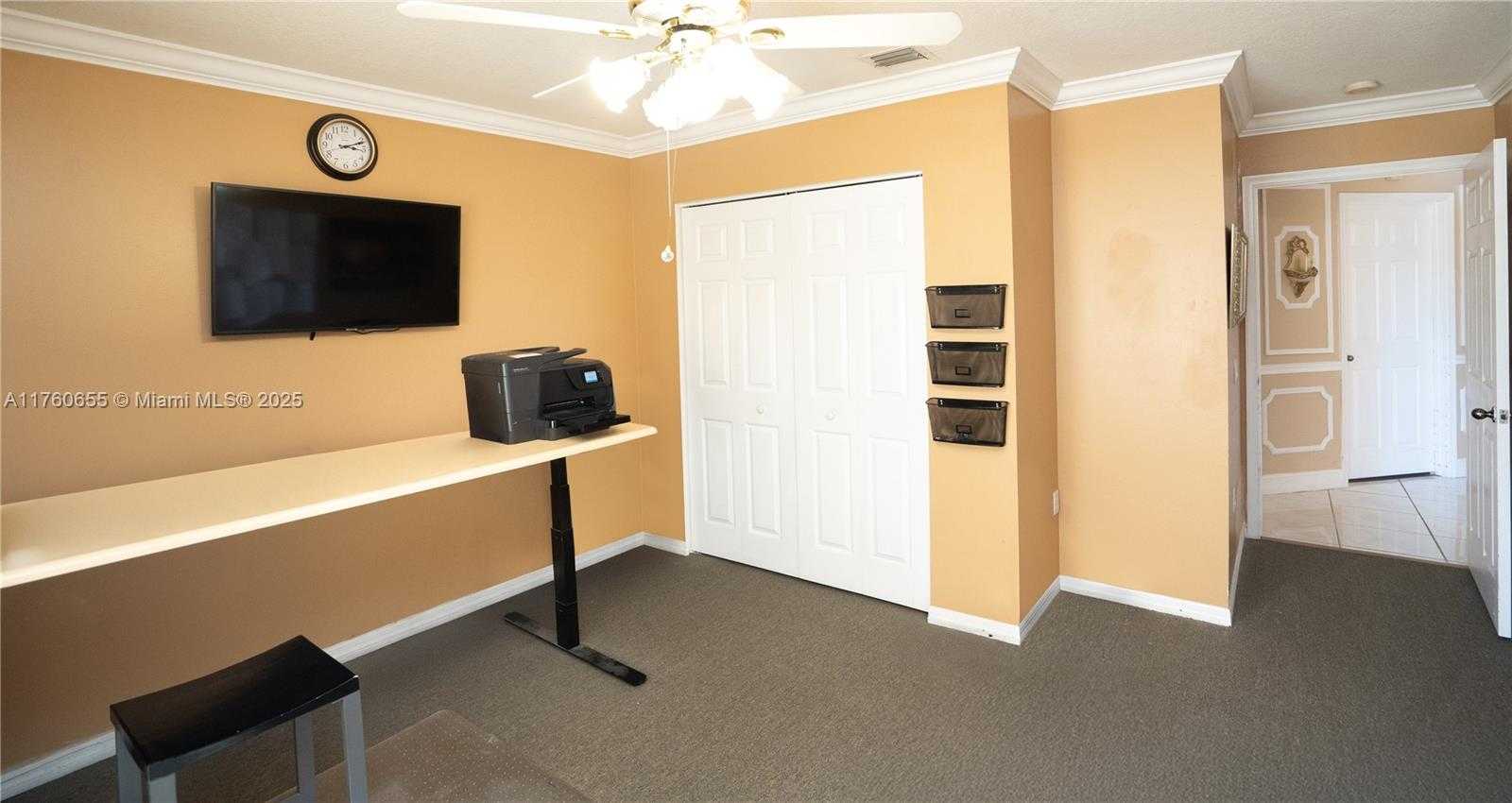 Small Image of 13089 SOUTH WEST 49TH CT, Miramar Number 4