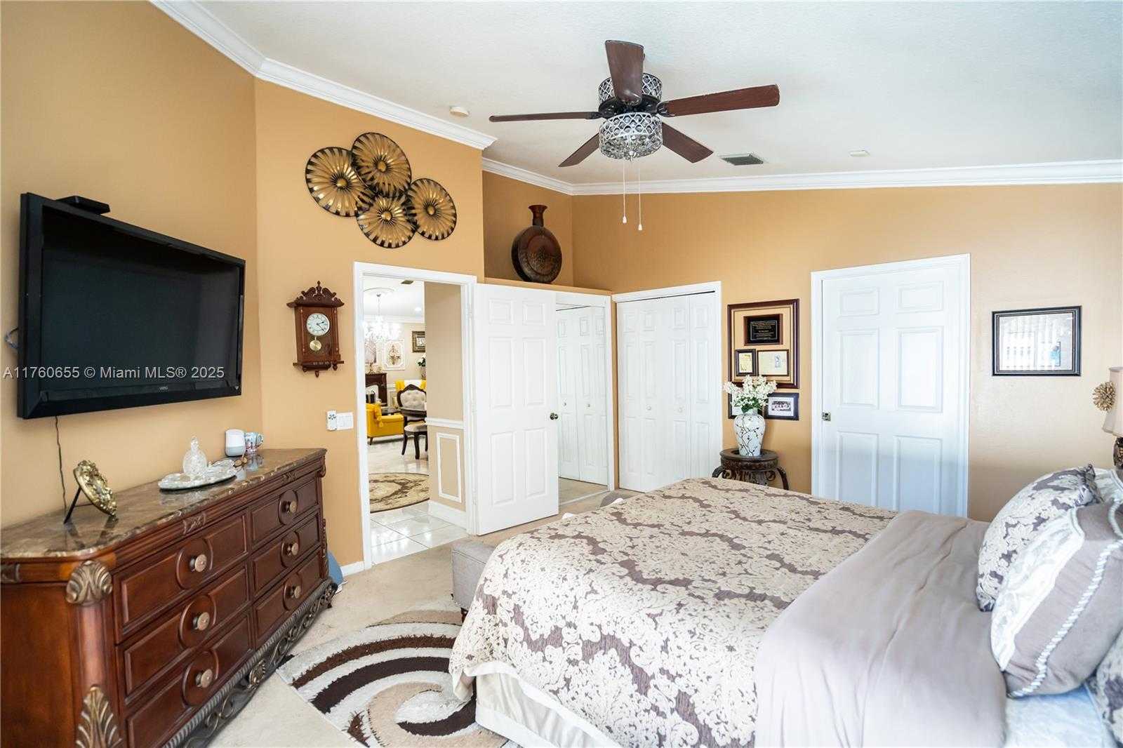 Small Image of 13089 SOUTH WEST 49TH CT, Miramar Number 40
