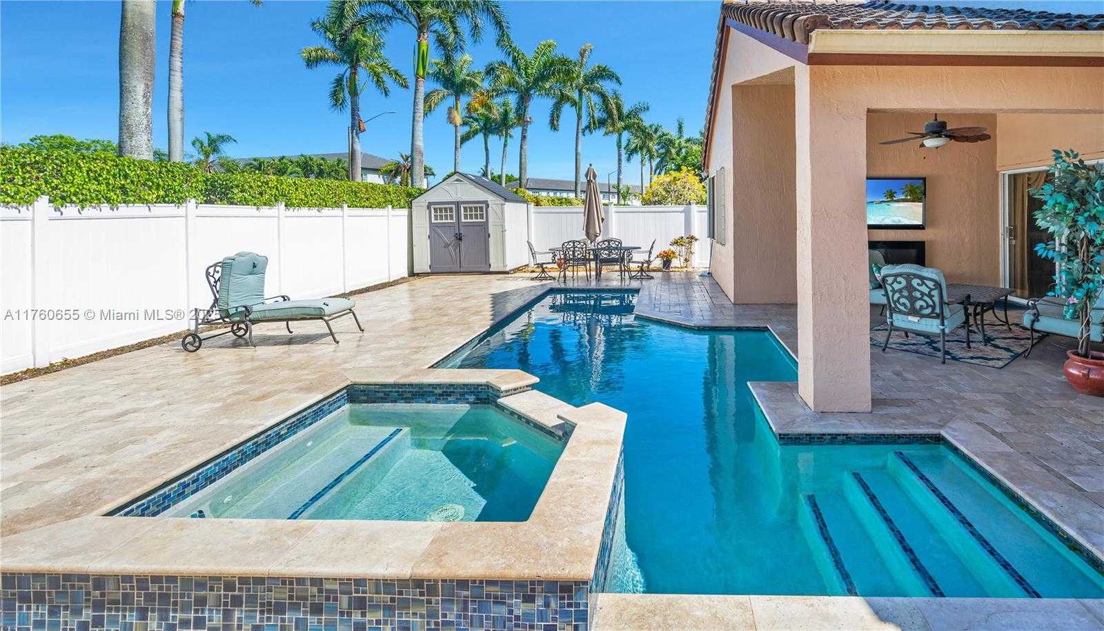 Small Image of 13089 SOUTH WEST 49TH CT, Miramar Number 42