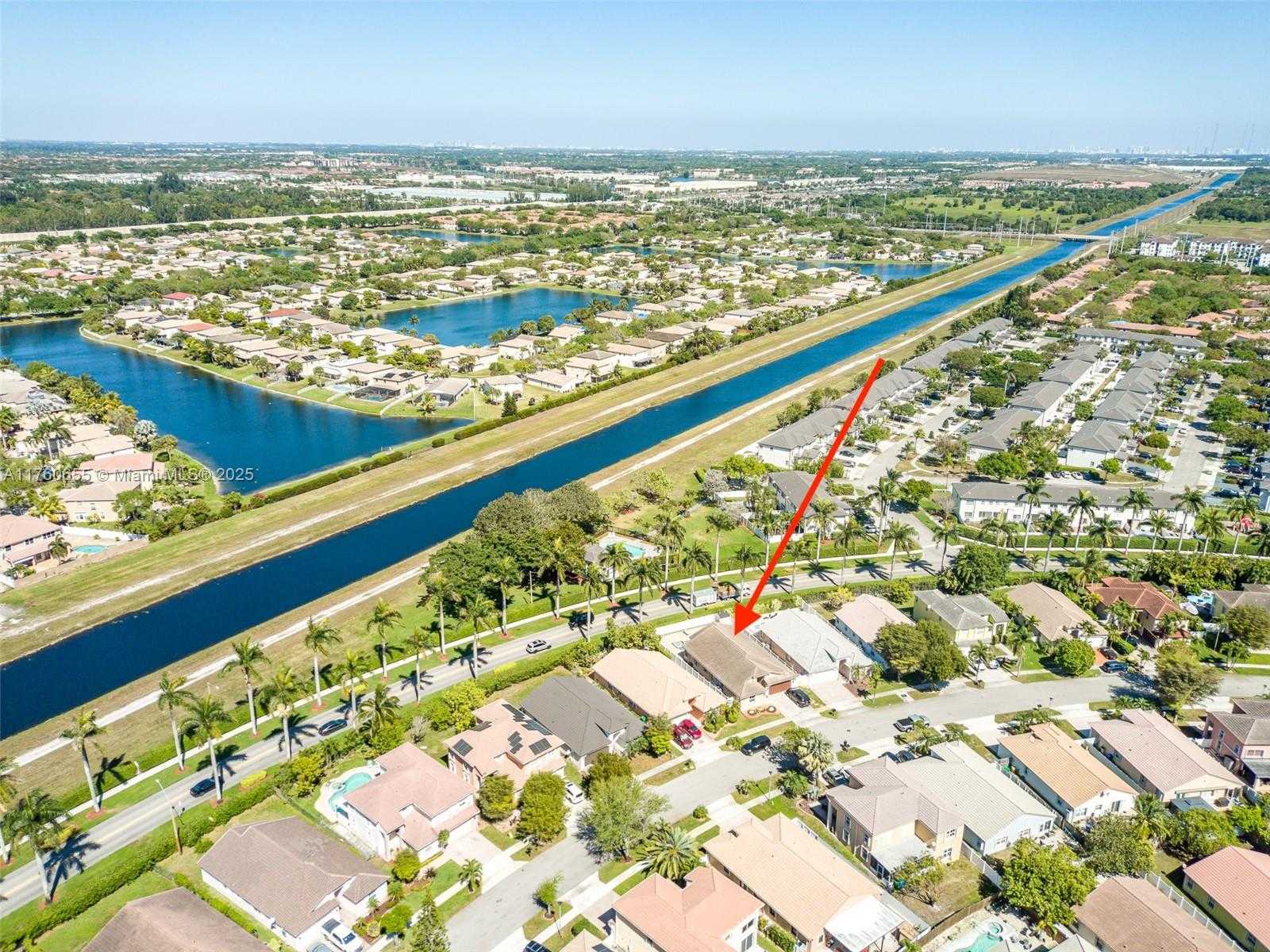 Small Image of 13089 SOUTH WEST 49TH CT, Miramar Number 51