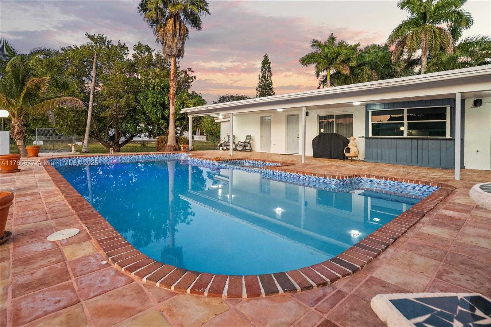 Small Image of 18200 SOUTH WEST 86TH AVE, Palmetto Bay Number 50