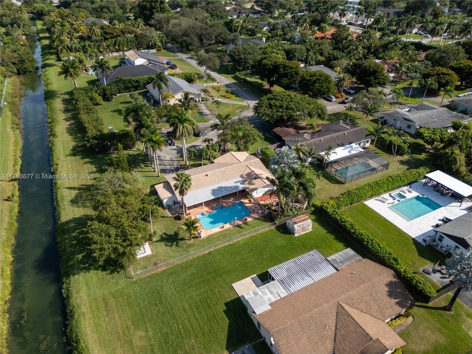 Small Image of 18200 SOUTH WEST 86TH AVE, Palmetto Bay Number 51