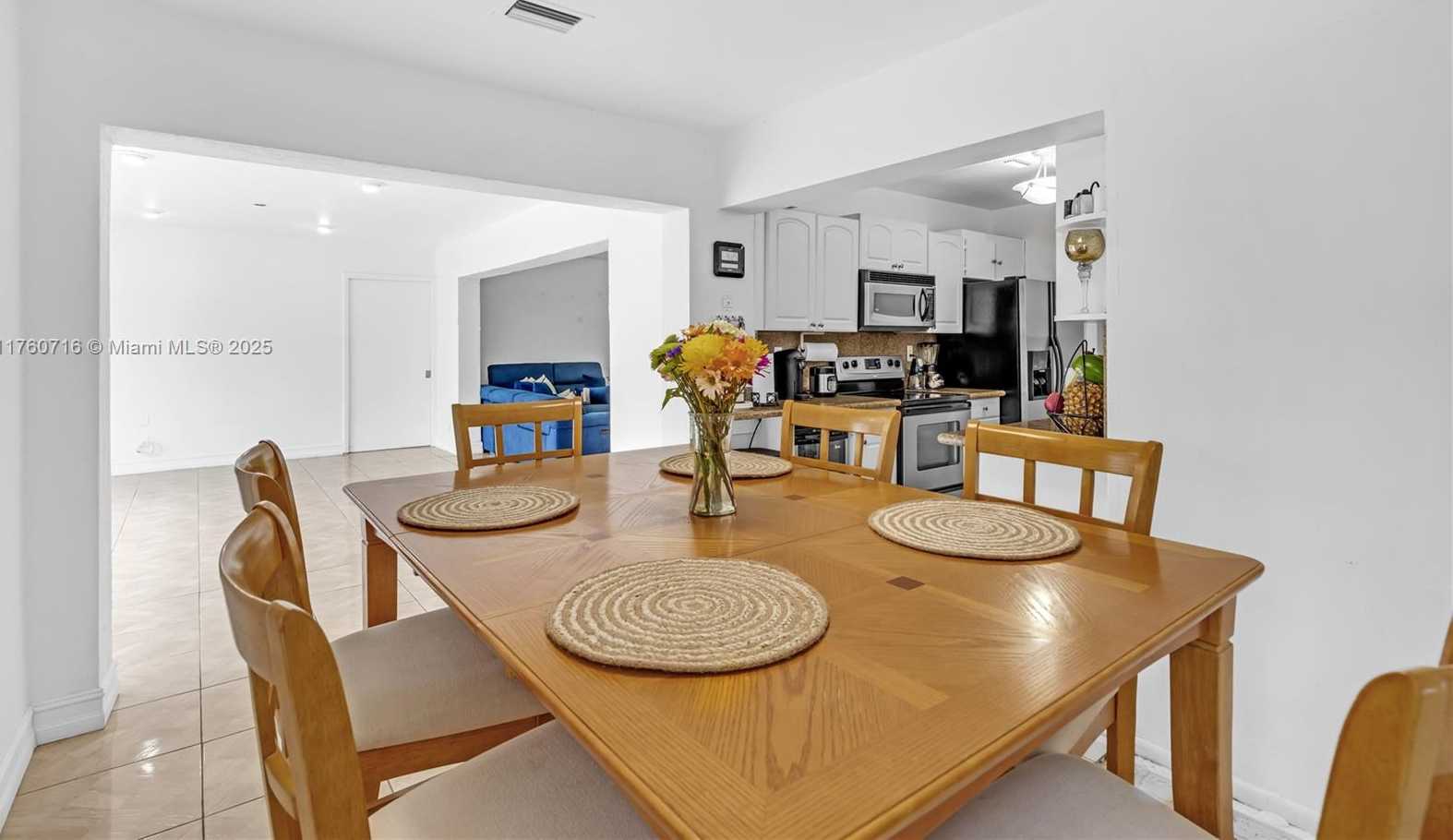 Small Image of 4704 BAYBERRY LN, Tamarac Number 16