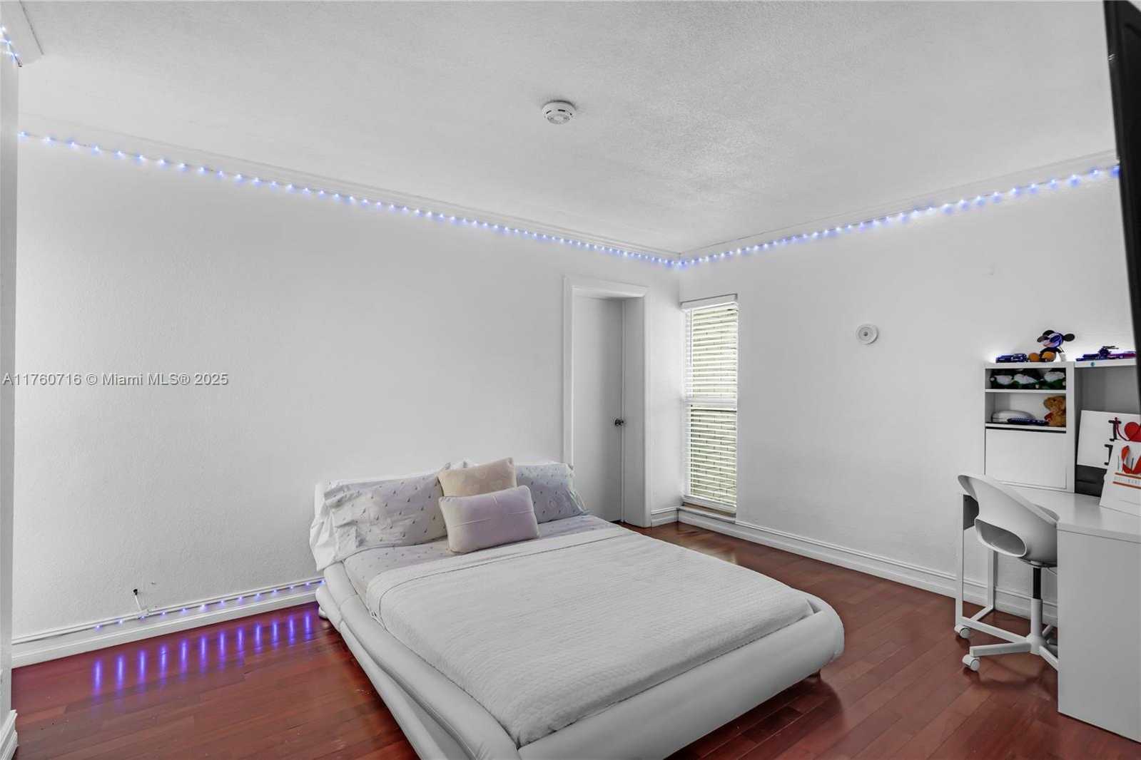 Small Image of 4704 BAYBERRY LN, Tamarac Number 19