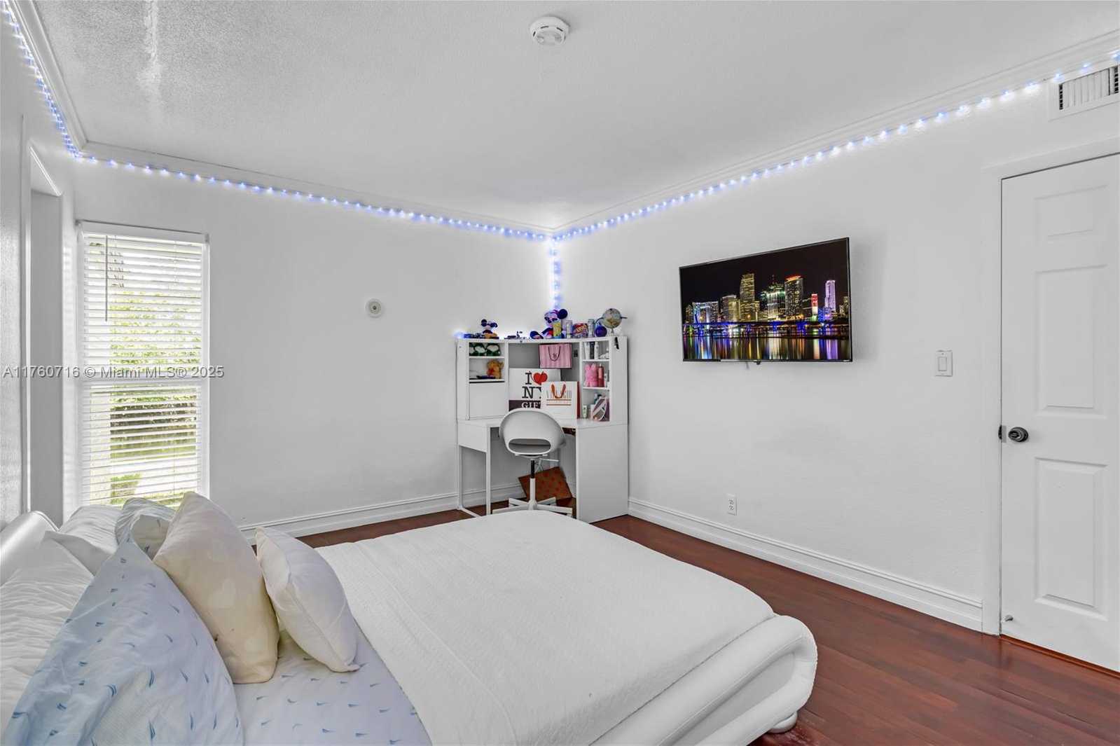 Small Image of 4704 BAYBERRY LN, Tamarac Number 20