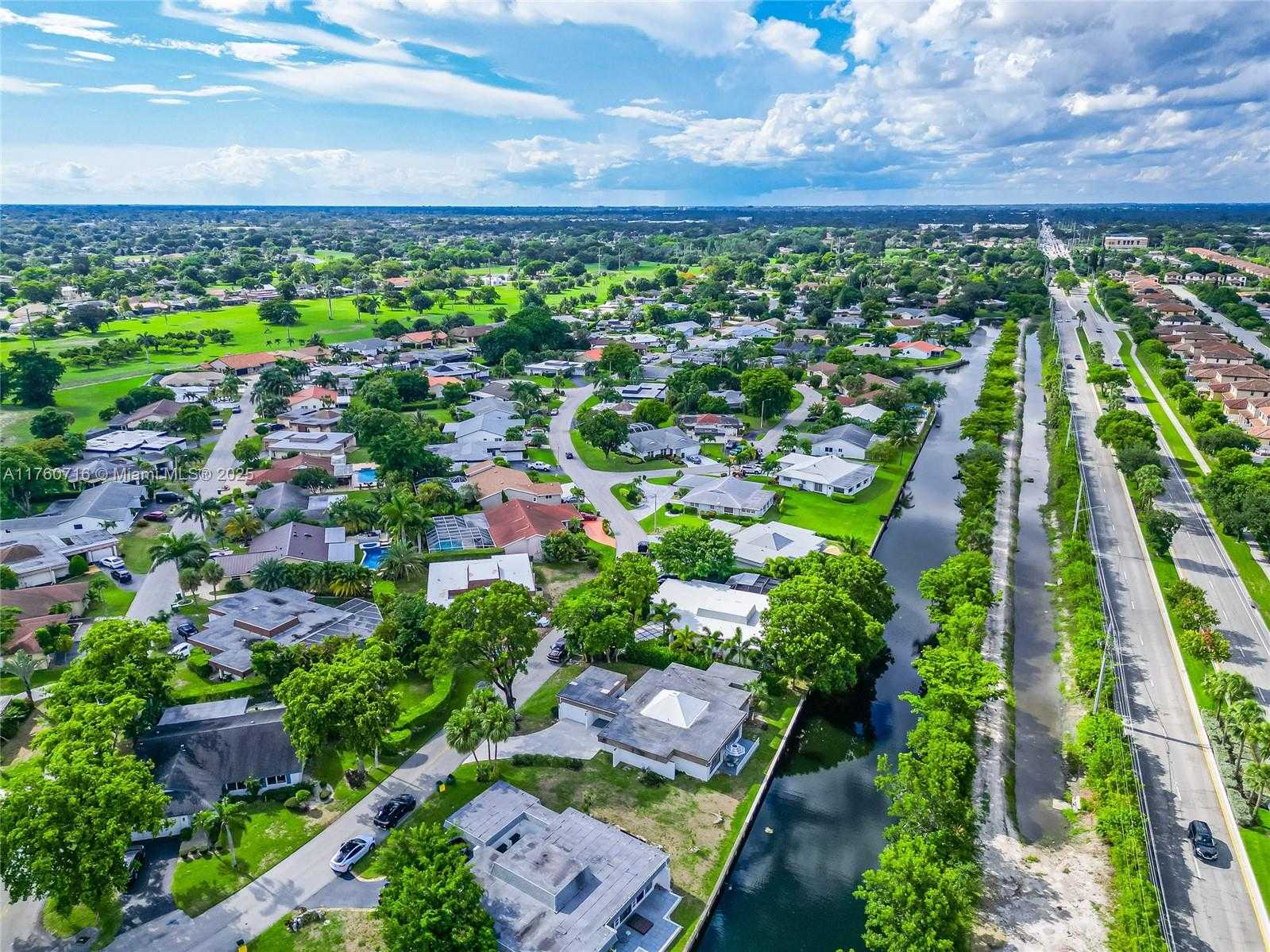 Small Image of 4704 BAYBERRY LN, Tamarac Number 50