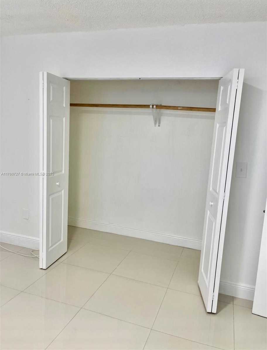 Small Image of 351 EAST 35TH ST, Hialeah Number 21