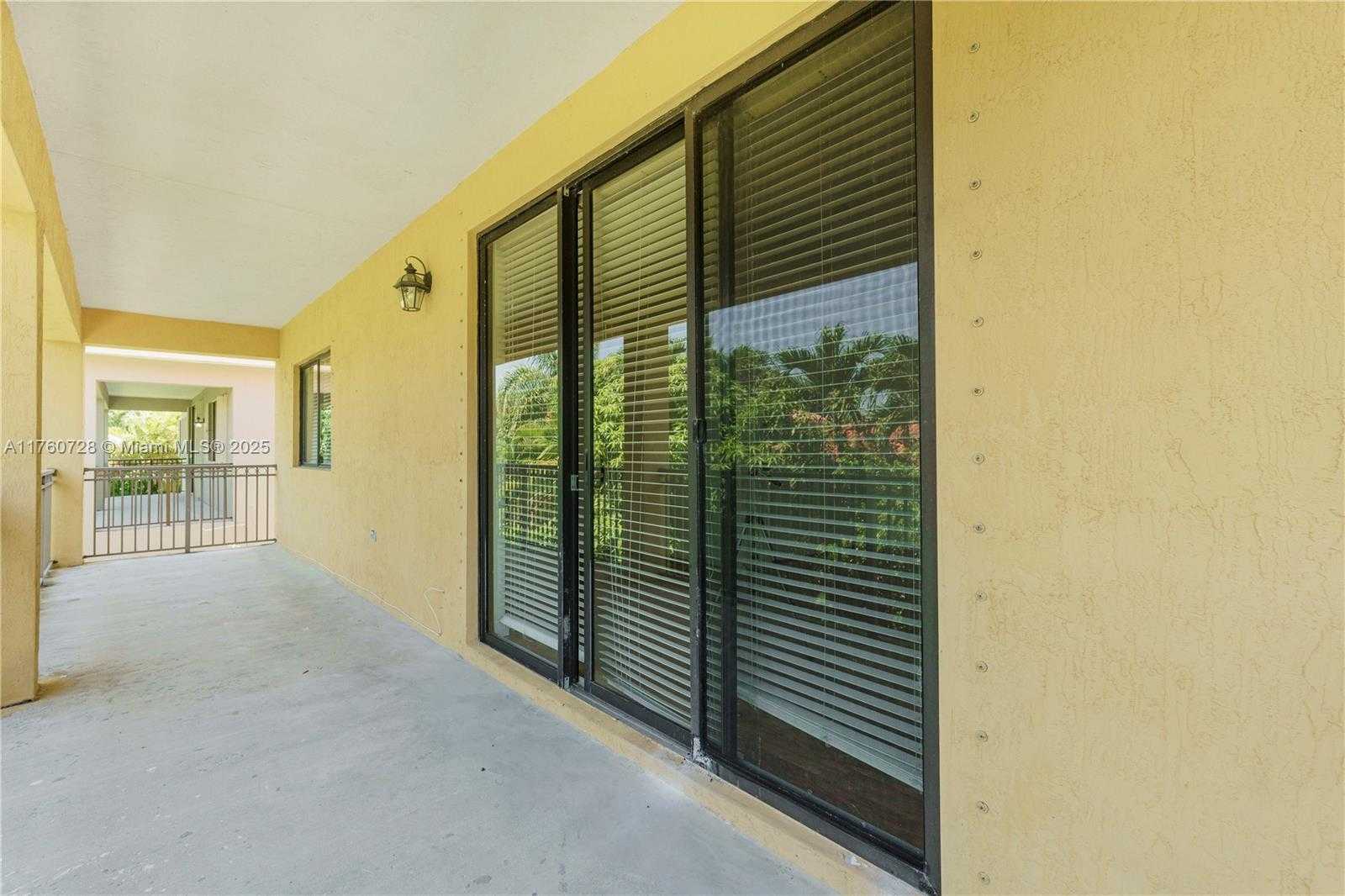 Small Image of 7547 SOUTH WEST 191ST ST, Cutler Bay Number 25