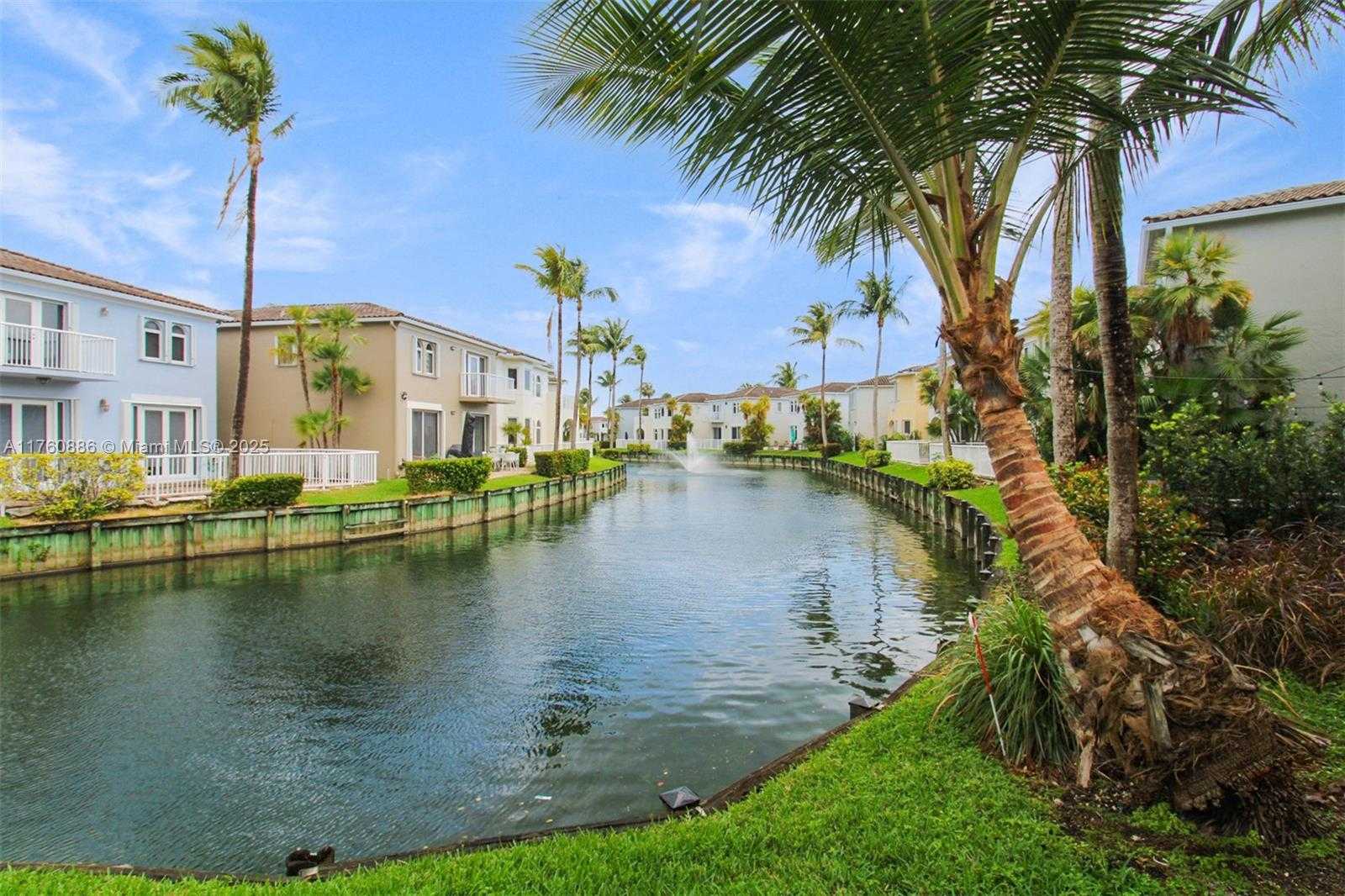 Small Image of 21025 NORTH EAST 31ST AVE, Aventura Number 12