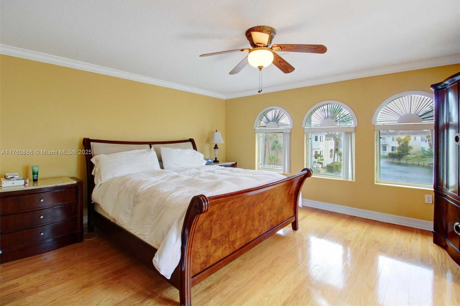 Small Image of 21025 NORTH EAST 31ST AVE, Aventura Number 15