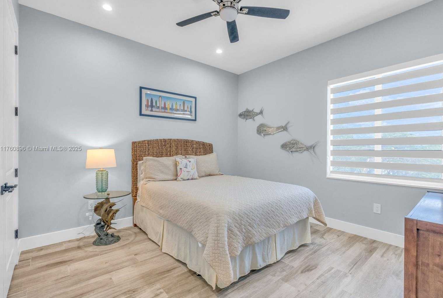 Small Image of 145 VENETIAN DRIVE, Islamorada Number 33
