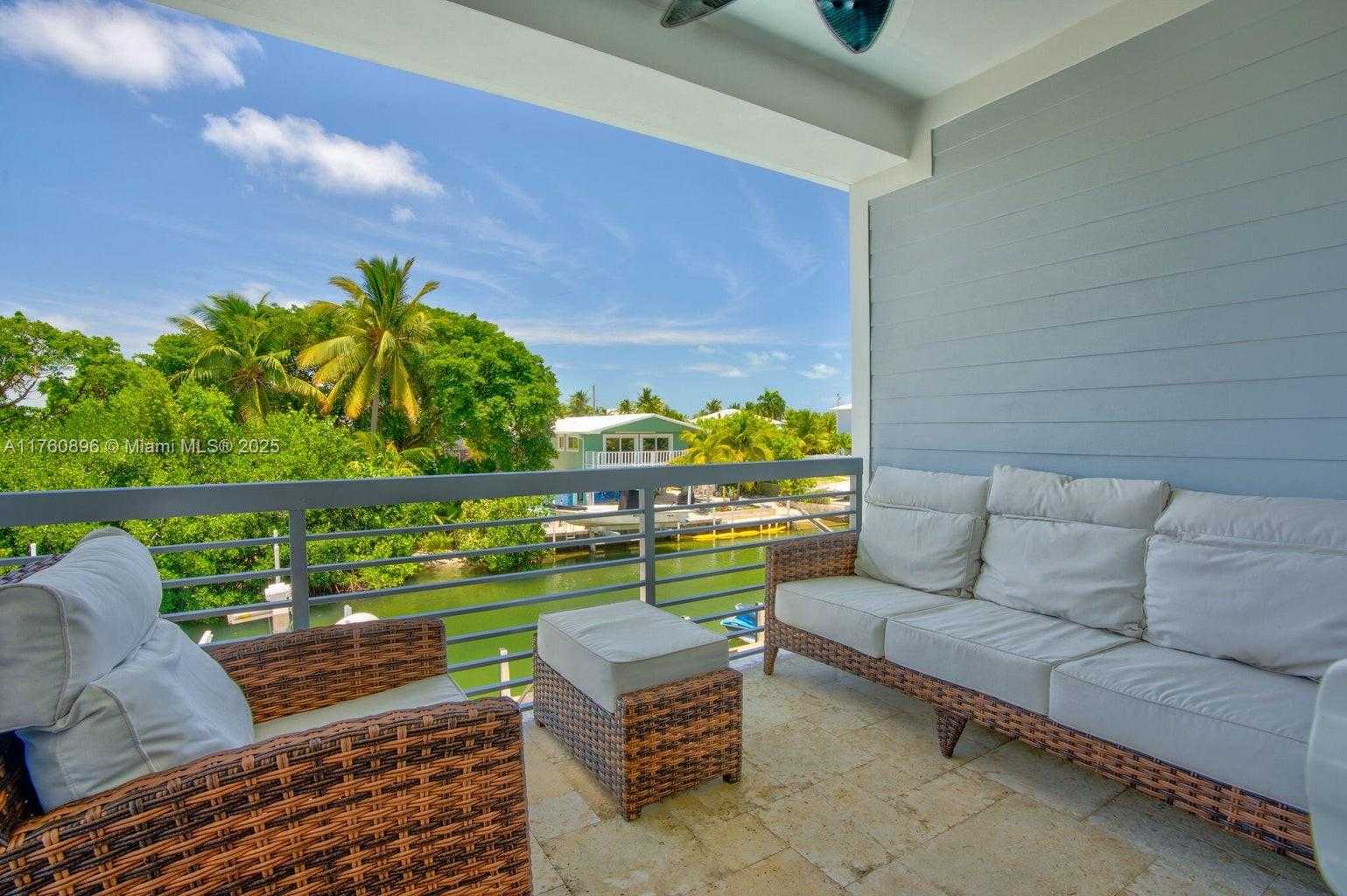 Small Image of 145 VENETIAN DRIVE, Islamorada Number 36