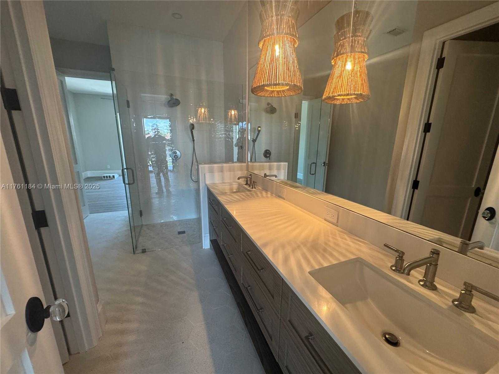 Small Image of 2605 CASTILLA ISLE, Fort Lauderdale Number 21